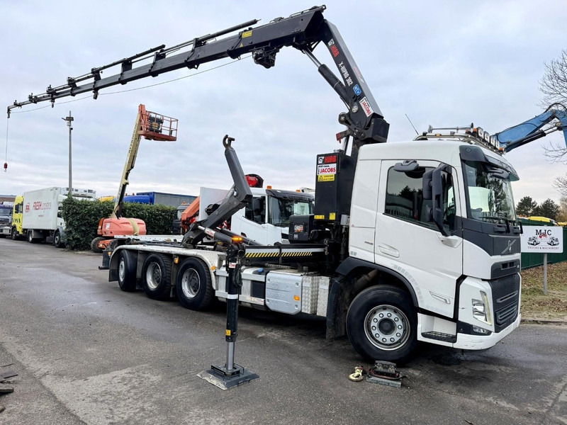 Volvo FM 500 8X4 TRIDEM HOOKLIFT + (25m!) CRANE HIAB 302 E-8x + 1 ME + WINCH - *127.000km* - *1976h crane hours* - TOP CONDITION - BE TRUCK - Kamion sa hidrauličnom kukom, Kamion sa dizalicom: slika 1 Volvo FM 500 8X4 TRIDEM HOOKLIFT + (25m!) CRANE HIAB 302 E-8x + 1 ME + WINCH - *127.000km* - *1976h crane hours* - TOP CONDITION - BE TRUCK - Kamion sa hidrauličnom kukom, Kamion sa dizalicom: slika 1