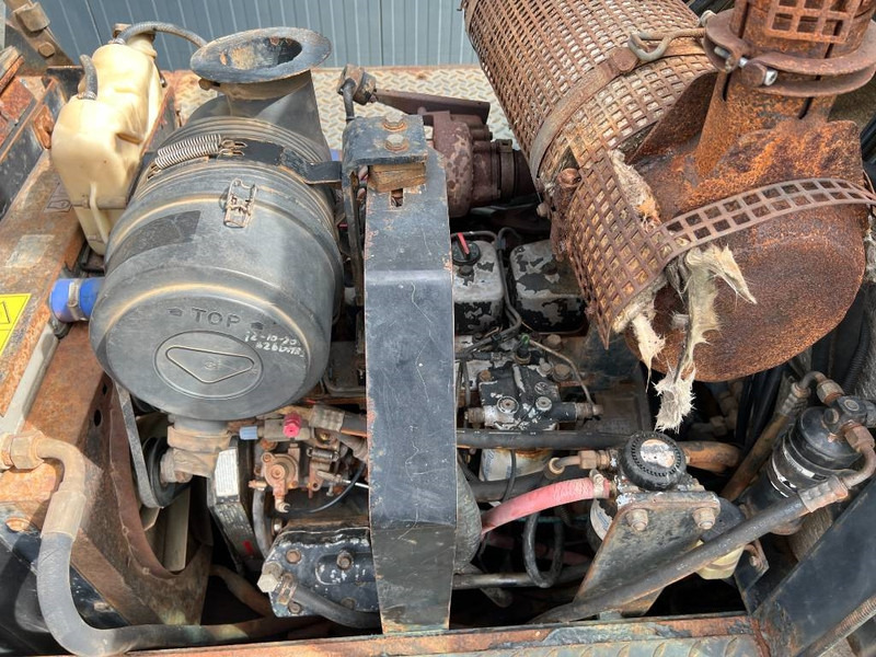 Pneumatski valjak Bomag BW24R: slika 18