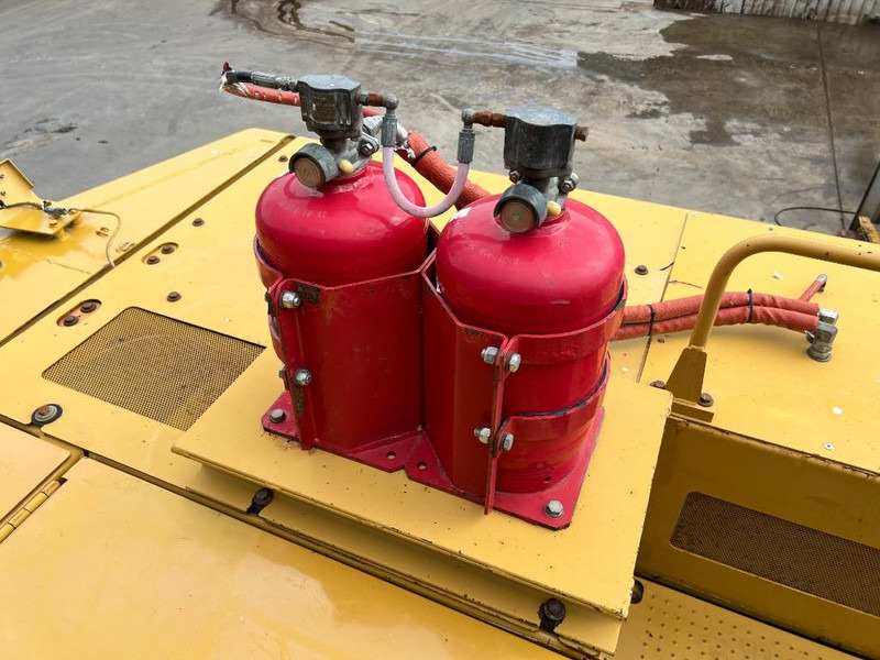 Bager guseničar Cat 374FL ME | U/C 70%: slika 17