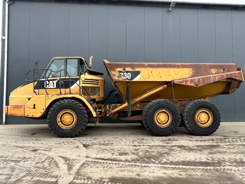 Cat 730 - Zglobni kiper: slika 2 Cat 730 - Zglobni kiper: slika 2