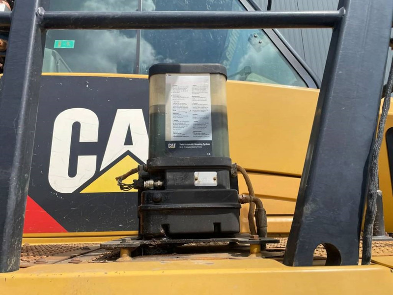 Zglobni kiper Cat 735 | 735B: slika 14