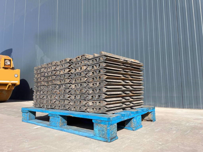 FIAT-HITACHI EX255 - Ram/ Šasija za Građevinska mašina: slika 2 FIAT-HITACHI EX255 - Ram/ Šasija za Građevinska mašina: slika 2