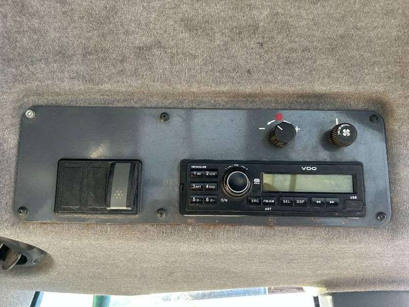 Liebherr LR634 - Utovarivač guseničar: slika 5 Liebherr LR634 - Utovarivač guseničar: slika 5