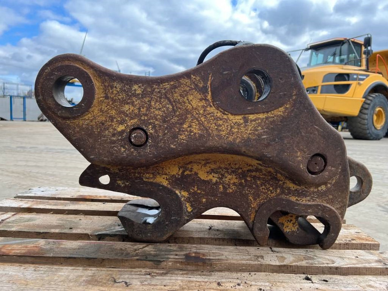 Brza spojnica za Građevinska mašina Miller Caterpillar 311D / 312D / 312E / 313F / 314D / 314: slika 15