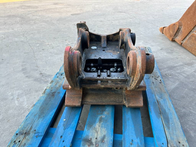 OilQuick OQ65 - 311F / 313F / 315F - Brza spojnica za Građevinska mašina: slika 5 OilQuick OQ65 - 311F / 313F / 315F - Brza spojnica za Građevinska mašina: slika 5