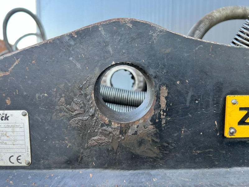 Brza spojnica za Građevinska mašina OilQuick OQ65 - 311F / 313F / 315F: slika 9