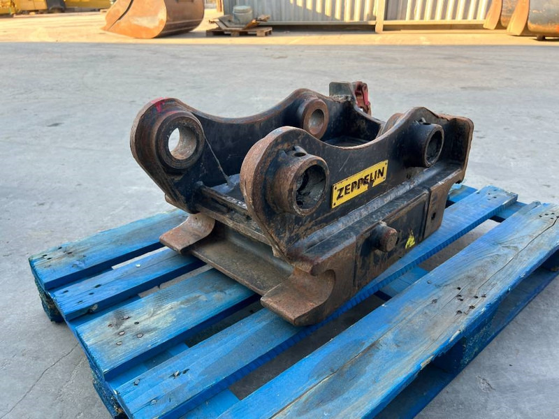 OilQuick OQ65 - 311F / 313F / 315F - Brza spojnica za Građevinska mašina: slika 4 OilQuick OQ65 - 311F / 313F / 315F - Brza spojnica za Građevinska mašina: slika 4