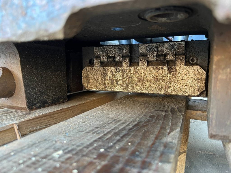 Brza spojnica za Građevinska mašina OilQuick OQ65 - 311F / 313F / 315F: slika 13