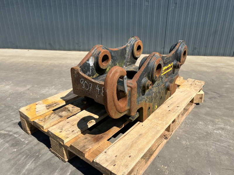 OilQuick OQ65 - M314F / M316F / M318F - Brza spojnica za Građevinska mašina: slika 1 OilQuick OQ65 - M314F / M316F / M318F - Brza spojnica za Građevinska mašina: slika 1