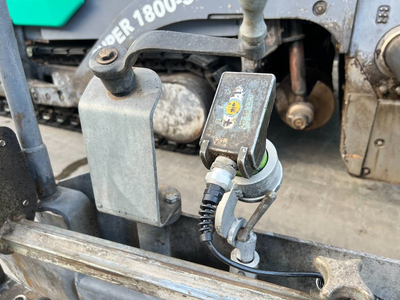 Asfaltni finišer Vögele SUPER 1800-3i: slika 13