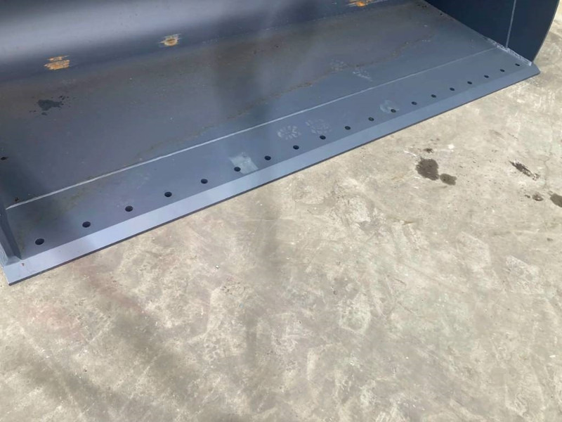 Novu Kašika za Građevinska mašina Volvo L120H: slika 9 Novu Kašika za Građevinska mašina Volvo L120H: slika 9