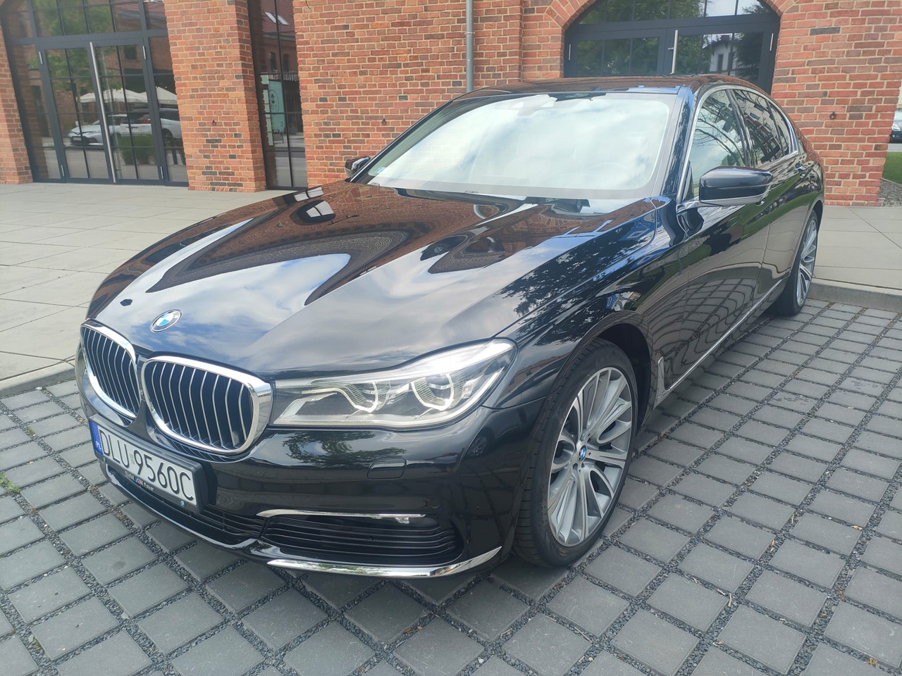 BMW 730D x-drive - Automobil: slika 1 BMW 730D x-drive - Automobil: slika 1