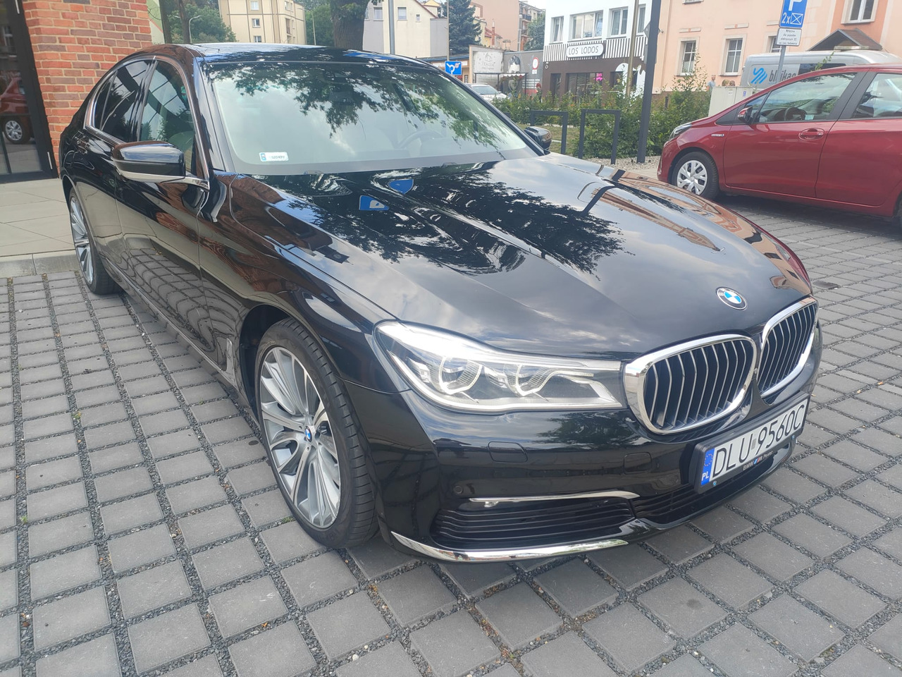 BMW 730D x-drive - Automobil: slika 2 BMW 730D x-drive - Automobil: slika 2
