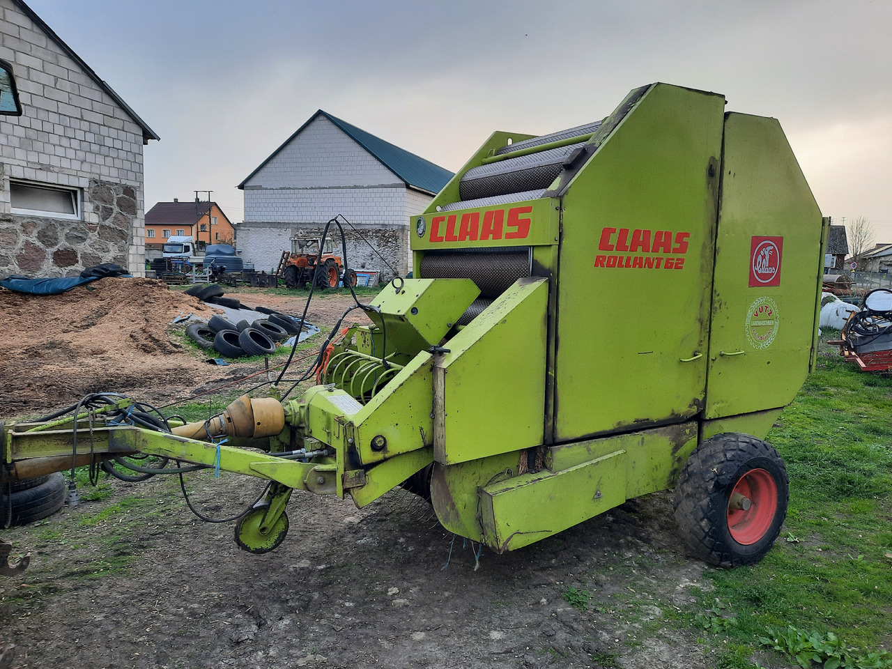 CLAAS ROLLANT 62 - Balirka za okrugle bale: slika 1 CLAAS ROLLANT 62 - Balirka za okrugle bale: slika 1