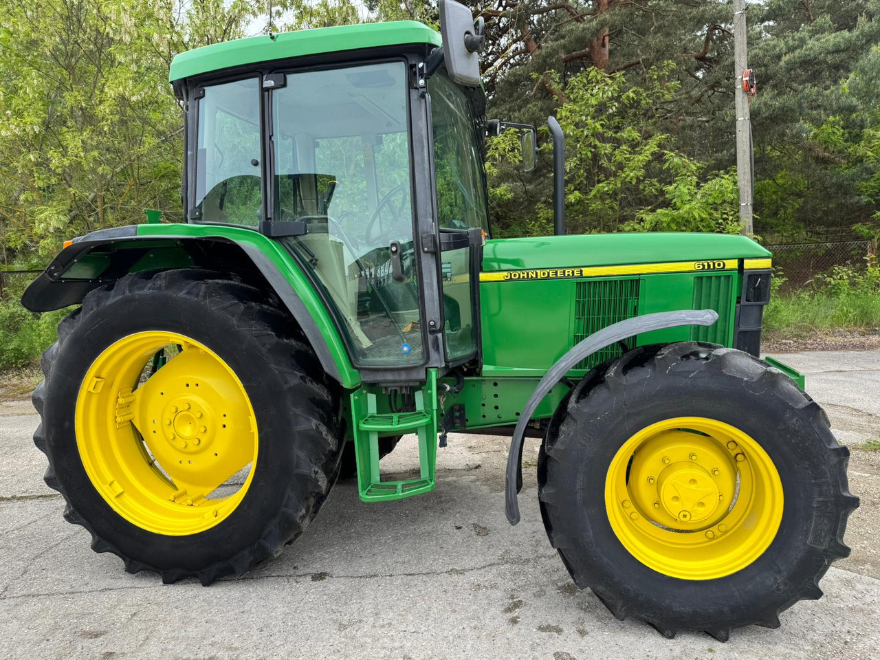 JOHN DEERE 6110 - Traktor: slika 5 JOHN DEERE 6110 - Traktor: slika 5