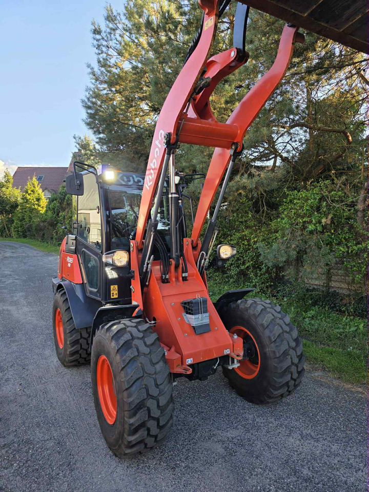 Kubota R065 HW - Utovarivač točkaš: slika 2 Kubota R065 HW - Utovarivač točkaš: slika 2