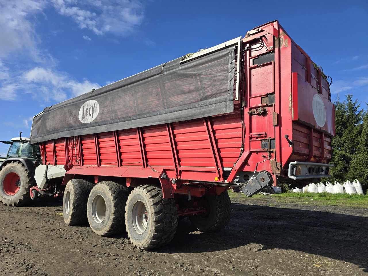 LELY Tigo XR 100D - Prikolica sa automatskim punjenjem: slika 3 LELY Tigo XR 100D - Prikolica sa automatskim punjenjem: slika 3