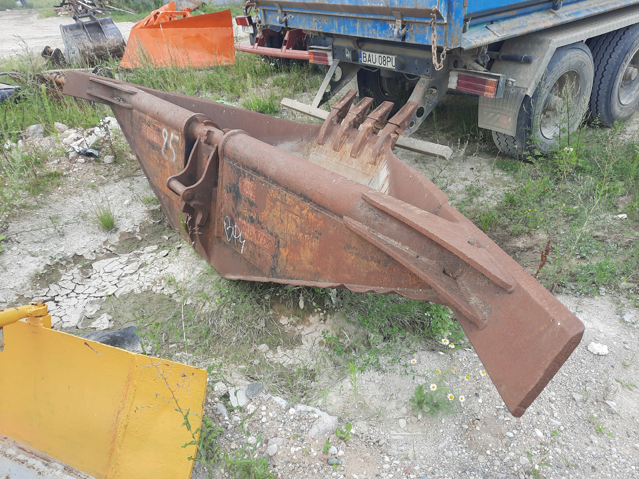 SOTRAMAINE 104 Łyżka trapezowa - Kašika za Građevinska mašina: slika 3 SOTRAMAINE 104 Łyżka trapezowa - Kašika za Građevinska mašina: slika 3