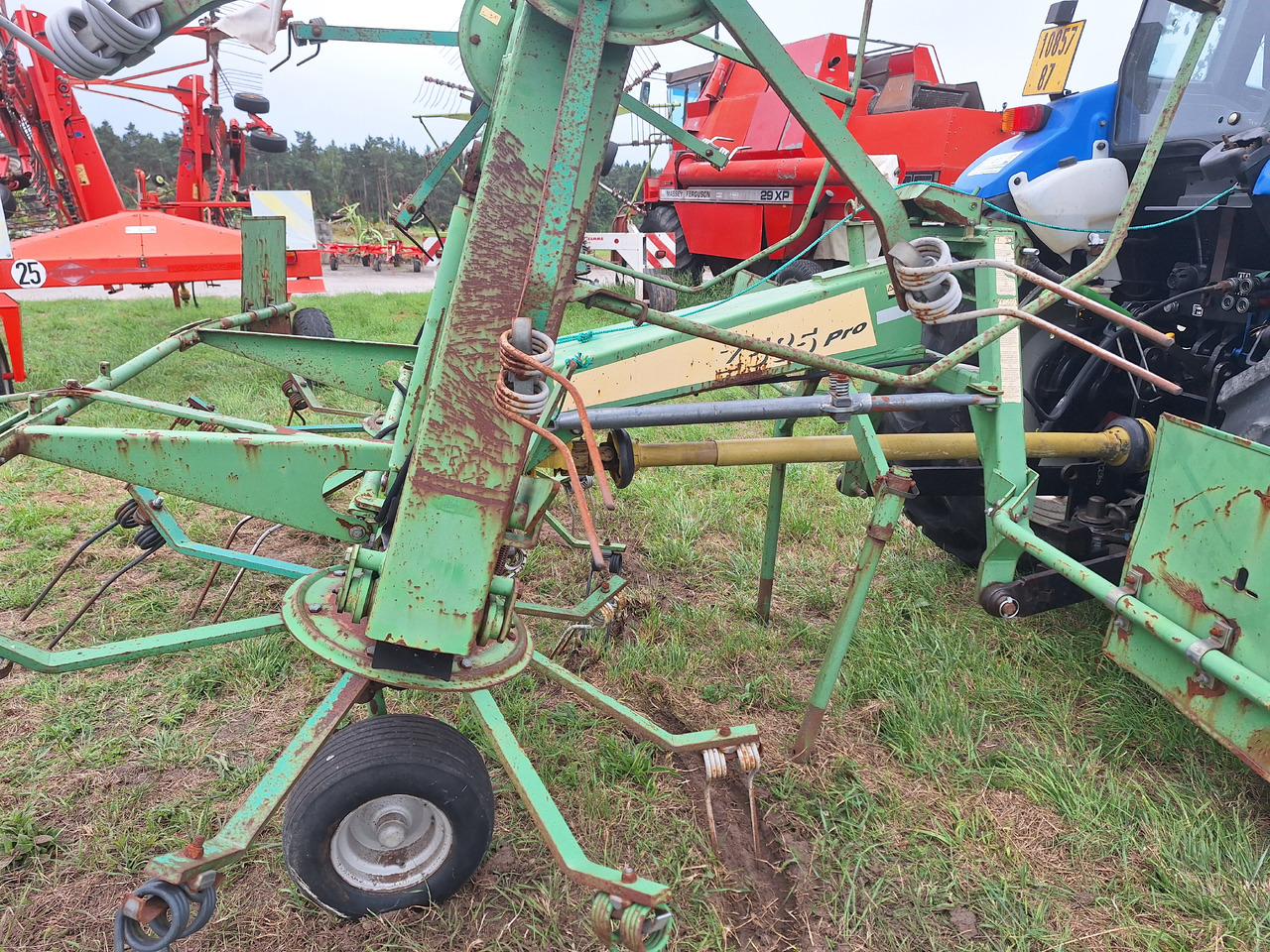 STOLL 2585 - Prevrtač/ Grabuljač: slika 4 STOLL 2585 - Prevrtač/ Grabuljač: slika 4