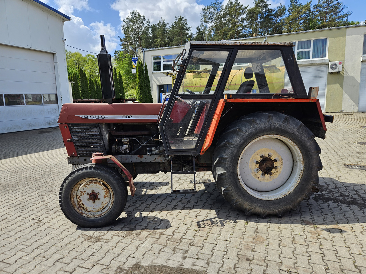 Ursus C-385 - Traktor: slika 1 Ursus C-385 - Traktor: slika 1