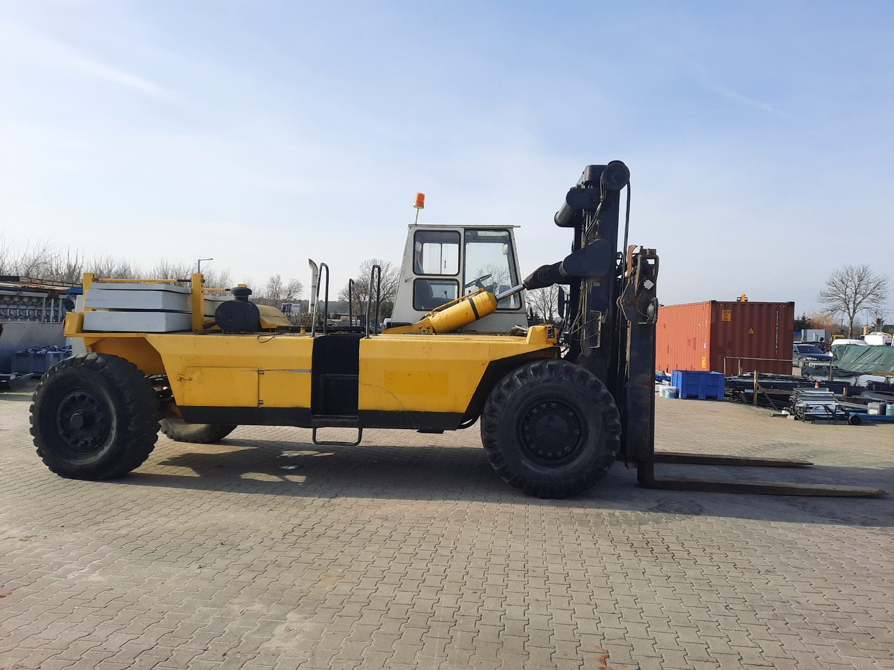 Valmet TD2712 - A25036 - Mašina za kontejenere: slika 2 Valmet TD2712 - A25036 - Mašina za kontejenere: slika 2
