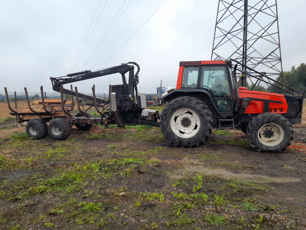 Šumarski traktor Valtra / Fao Far 6250 / 4768: slika 6