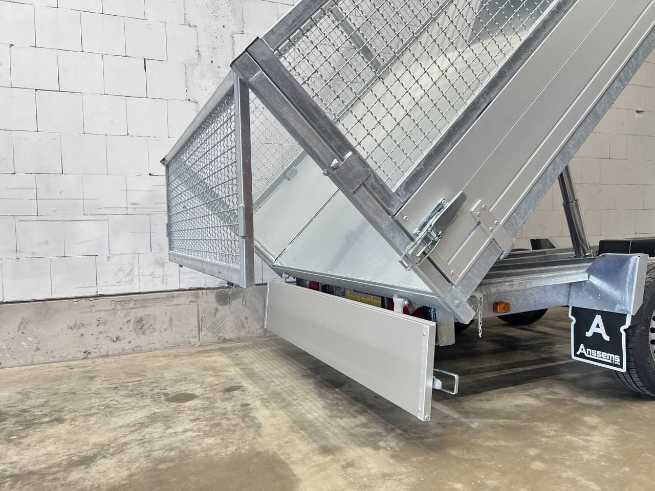 ANSSEMS KSX 2500.305x178 E Gitter Dreiseitenkipper - Prikolica istovarivača: slika 3 ANSSEMS KSX 2500.305x178 E Gitter Dreiseitenkipper - Prikolica istovarivača: slika 3