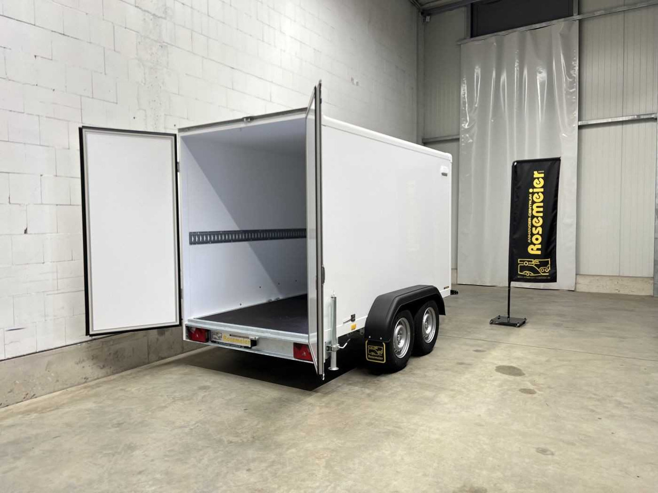 BLYSS FS2730/180HTL Kofferanhänger - Prikolica sa zatvorenim sandukom: slika 2 BLYSS FS2730/180HTL Kofferanhänger - Prikolica sa zatvorenim sandukom: slika 2