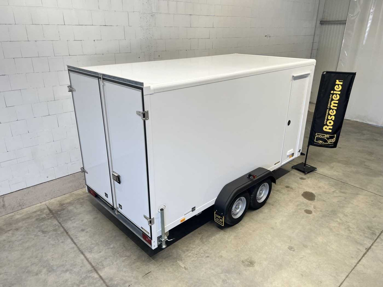 BLYSS FS2740/200HTL Seitentür Kofferanhänger - Prikolica sa zatvorenim sandukom: slika 4 BLYSS FS2740/200HTL Seitentür Kofferanhänger - Prikolica sa zatvorenim sandukom: slika 4