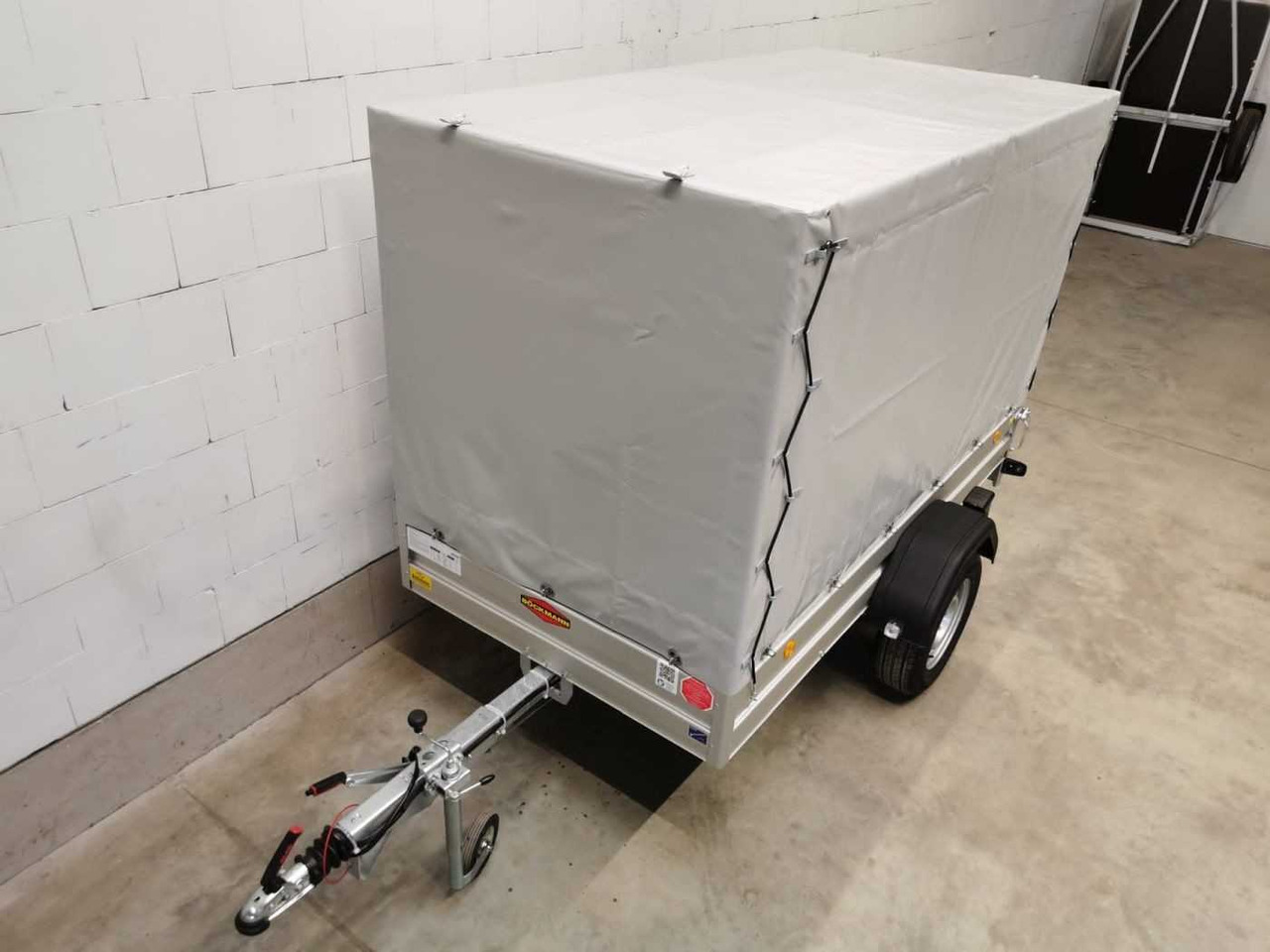 Novu Prikolica za automobil BOECKMANN TL-AL 2513/135 Eco XXL Plane Kastenanhänger gebr: slika 20 Novu Prikolica za automobil BOECKMANN TL-AL 2513/135 Eco XXL Plane Kastenanhänger gebr: slika 20