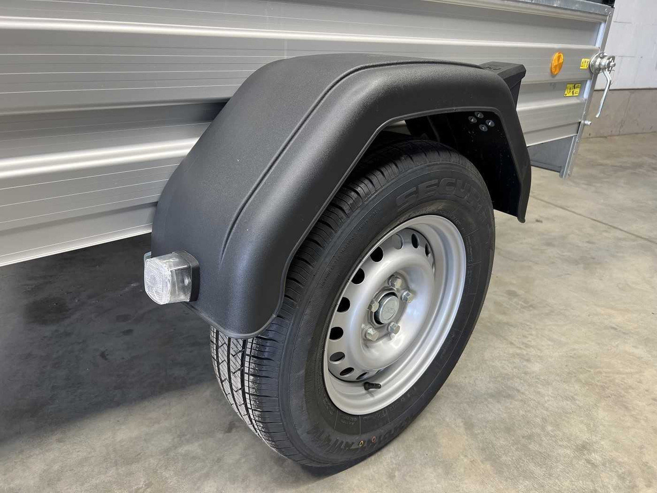 Novu Prikolica za automobil BOECKMANN TL-AL 2513/135 Profi Kastenanhänger gebremst: slika 17