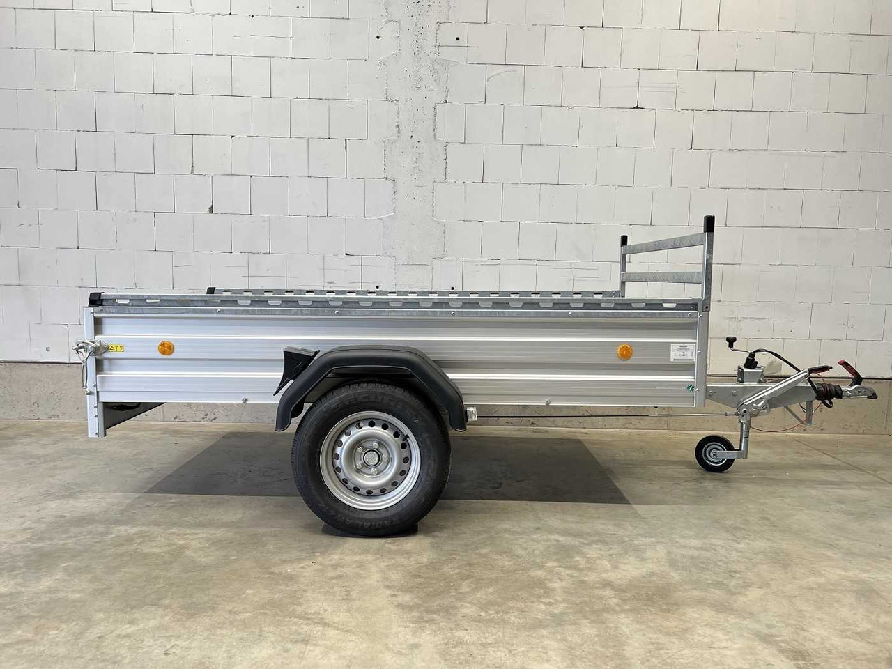 BOECKMANN TL-AL 2513/135 Profi Kastenanhänger gebremst - Prikolica za automobil: slika 2 BOECKMANN TL-AL 2513/135 Profi Kastenanhänger gebremst - Prikolica za automobil: slika 2