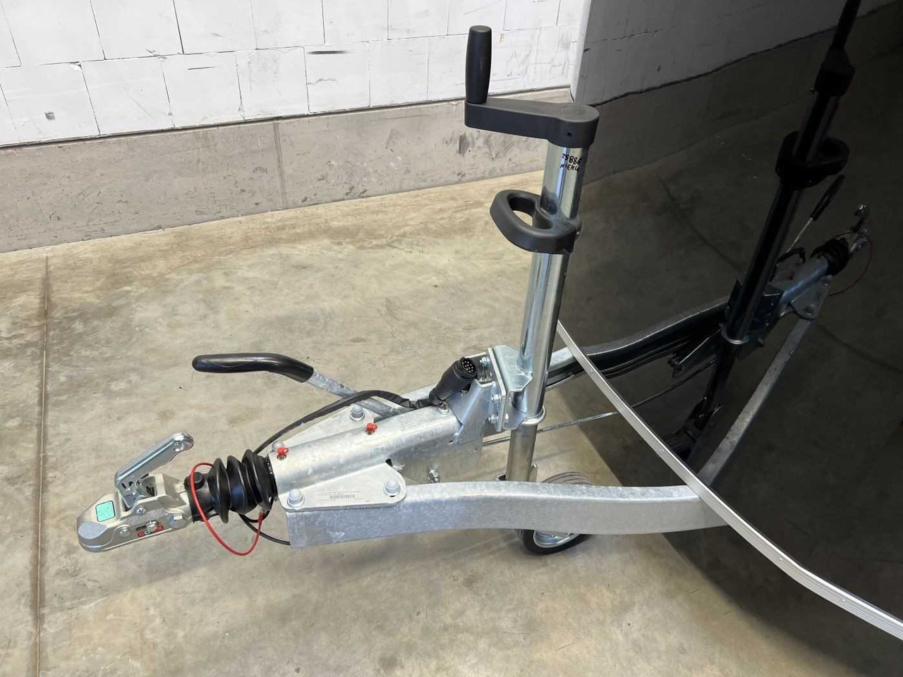 Novu Prikolica sa zatvorenim sandukom CHEVAL LIBERTE DEBON C700 Roadster ALF Kofferanhänger: slika 24 Novu Prikolica sa zatvorenim sandukom CHEVAL LIBERTE DEBON C700 Roadster ALF Kofferanhänger: slika 24