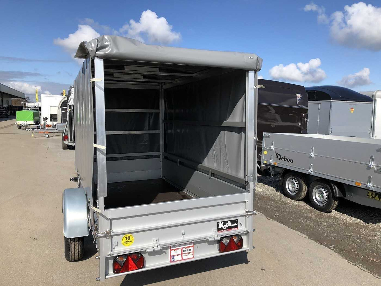 KOCH U4 mit Plane 1100 grau Kastenanhänger ungebremst - Prikolica za automobil: slika 4 KOCH U4 mit Plane 1100 grau Kastenanhänger ungebremst - Prikolica za automobil: slika 4