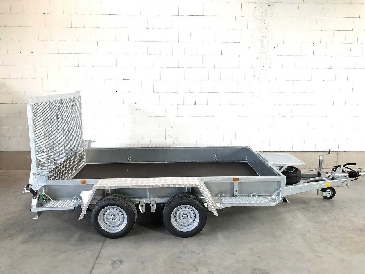 VARIANT 3518 M3 Maschinentransporter - Prikolica: slika 5 VARIANT 3518 M3 Maschinentransporter - Prikolica: slika 5