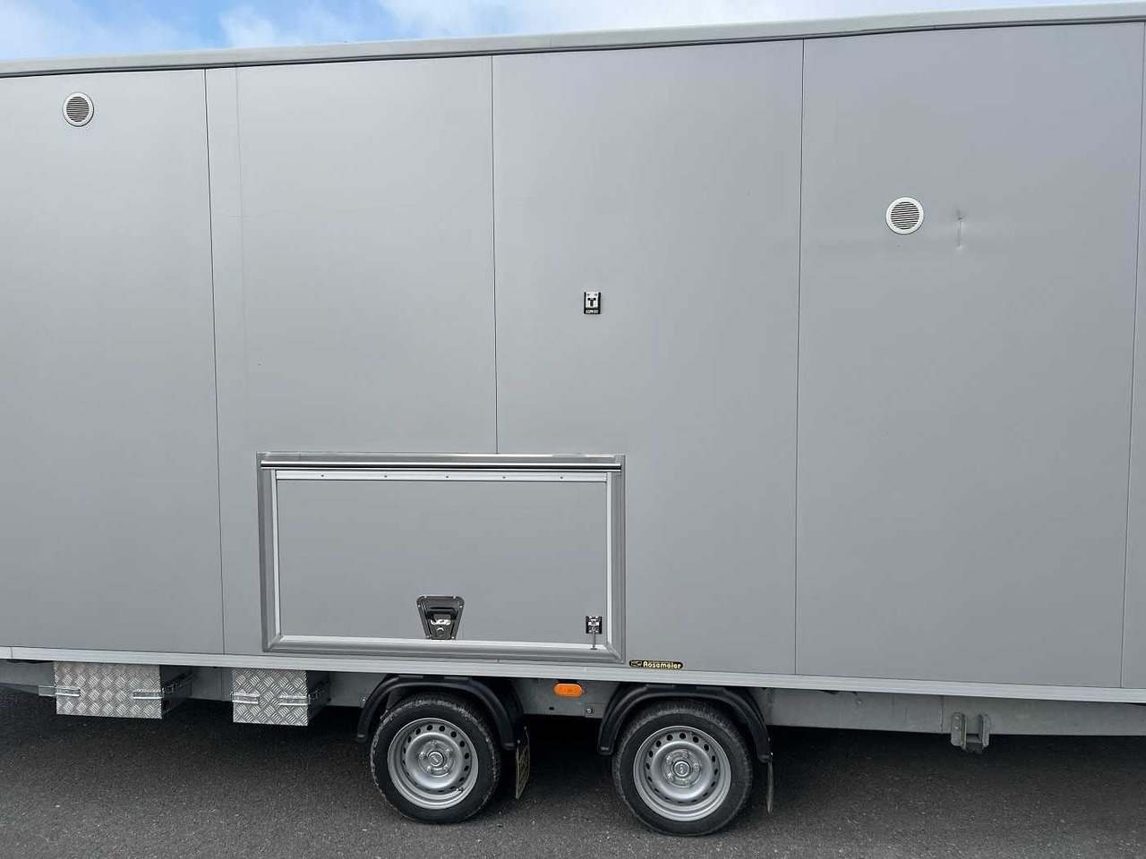ROSEMEIER VE MOBI 7344-SP-3 Mannschaftswagen - Prikolica sa zatvorenim sandukom: slika 4 ROSEMEIER VE MOBI 7344-SP-3 Mannschaftswagen - Prikolica sa zatvorenim sandukom: slika 4