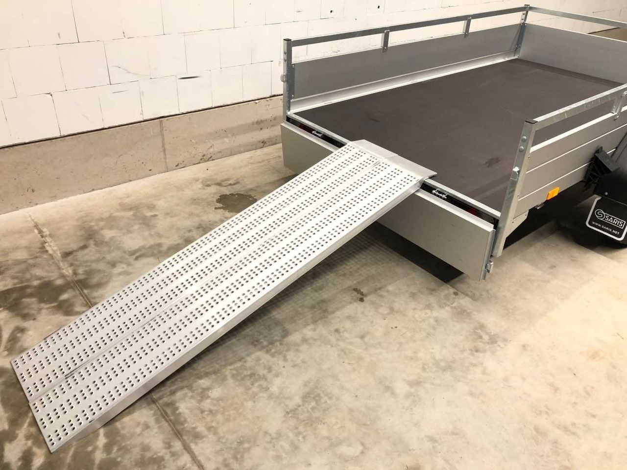 SARIS McAlu Pro 255 153 1500 1 Rampe Kastenanhänger ge - Prikolica za automobil: slika 5 SARIS McAlu Pro 255 153 1500 1 Rampe Kastenanhänger ge - Prikolica za automobil: slika 5