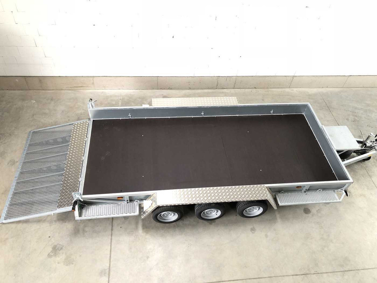 VARIANT 3520 M5 Maschinentransporter - Prikolica za prevoz radnih mašina: slika 2 VARIANT 3520 M5 Maschinentransporter - Prikolica za prevoz radnih mašina: slika 2