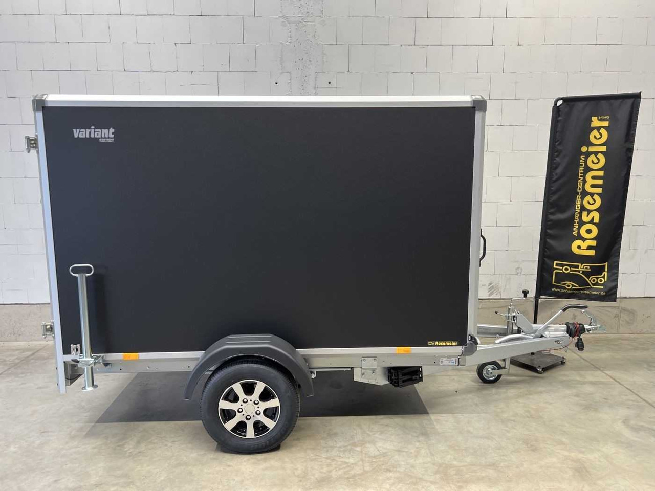 VARIANT Night Edition 1-Achser Kofferanhänger - Prikolica sa zatvorenim sandukom: slika 2 VARIANT Night Edition 1-Achser Kofferanhänger - Prikolica sa zatvorenim sandukom: slika 2