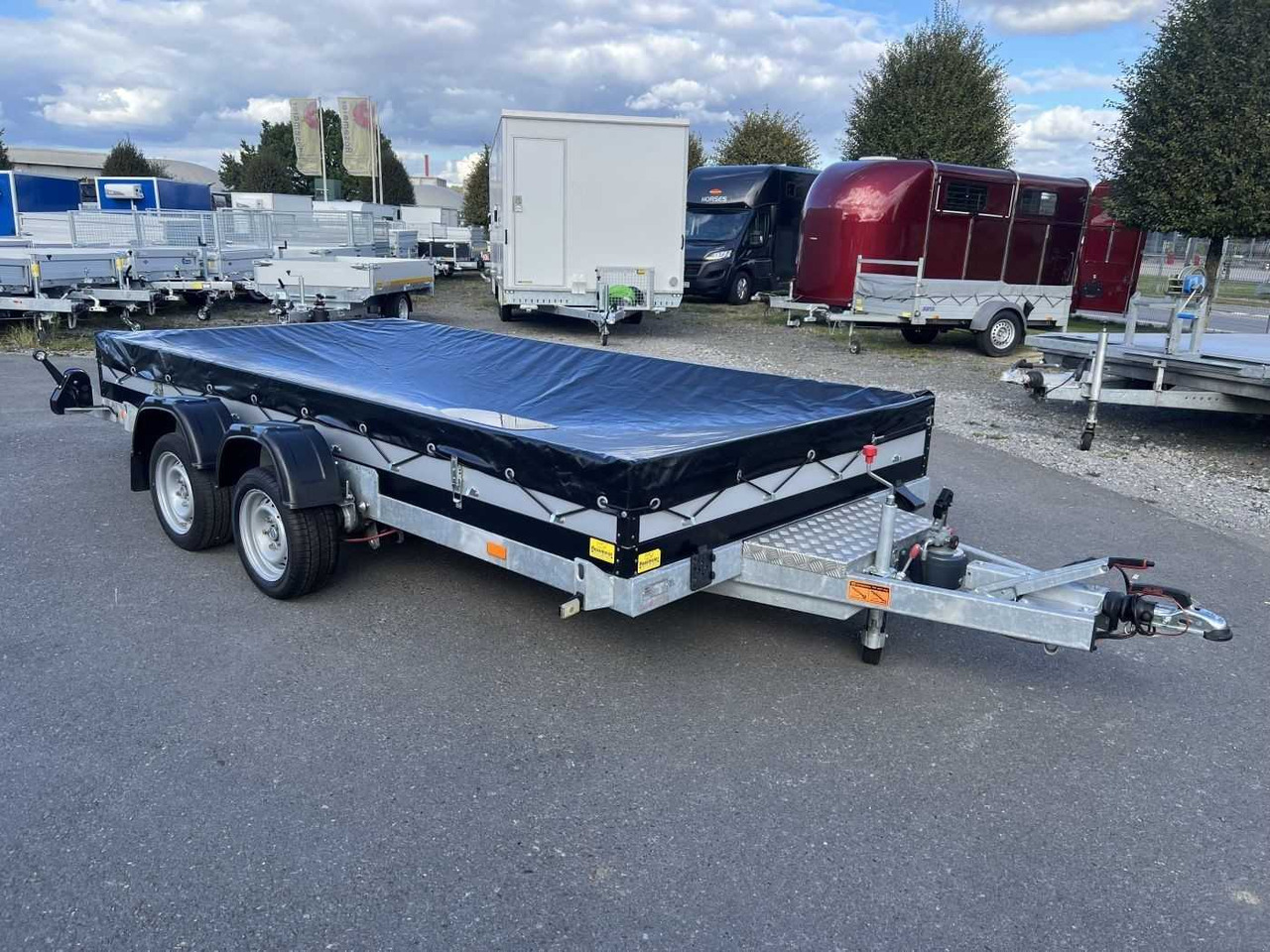 VEZEKO Husky Car FB 27.39 Autotransporter - Abrol/ Autopodizač prikolica: slika 1 VEZEKO Husky Car FB 27.39 Autotransporter - Abrol/ Autopodizač prikolica: slika 1