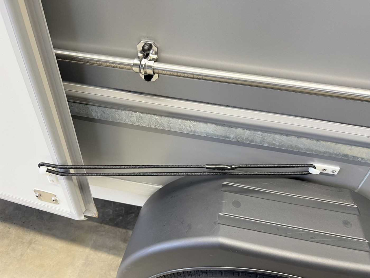 Novu Prikolica sa zatvorenim sandukom VEZEKO TK D 27.40 Flügeltüren+Seitenk Kofferanhänger Promotionanhänger: slika 16