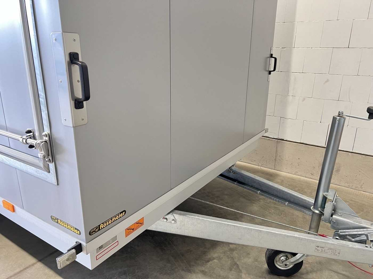 Novu Prikolica sa zatvorenim sandukom VEZEKO TK D 27.40 Flügeltüren+Seitenk Kofferanhänger Promotionanhänger: slika 24