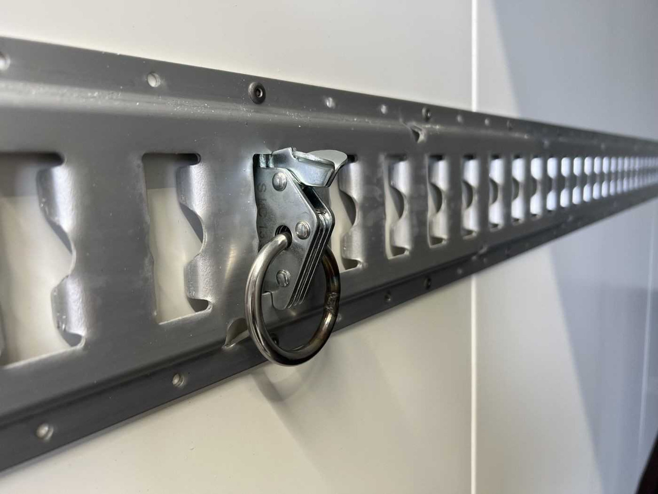 Novu Prikolica sa zatvorenim sandukom VEZEKO TK D 27.40 Flügeltüren+Seitenk Kofferanhänger Promotionanhänger: slika 14