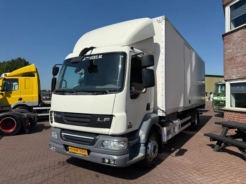 DAF LF 55.250 LF55-250 Box with lift / Manual gearbox Euro5 - Kamion sa zatvorenim sandukom: slika 3 DAF LF 55.250 LF55-250 Box with lift / Manual gearbox Euro5 - Kamion sa zatvorenim sandukom: slika 3