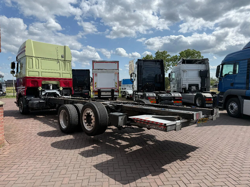 DAF XF 460 XF460 6X2 SSC EURO6 CHASSIS -HOLLAND TRUCK - Kamion sa golom šasijom i zatvorenom kabinom: slika 4 DAF XF 460 XF460 6X2 SSC EURO6 CHASSIS -HOLLAND TRUCK - Kamion sa golom šasijom i zatvorenom kabinom: slika 4