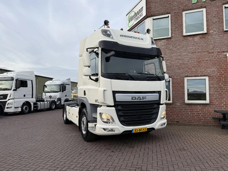 DAF CF 440 CF440 4X2 SPACECAB / Full spoilers / Alcoa / Hydraulics / Holland Truck !!!!!!! - Tegljač: slika 1 DAF CF 440 CF440 4X2 SPACECAB / Full spoilers / Alcoa / Hydraulics / Holland Truck !!!!!!! - Tegljač: slika 1