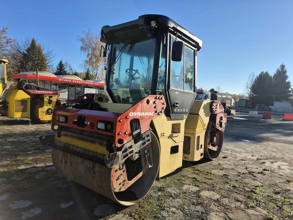 DYNAPAC CC 234HF - Valjak za puteve: slika 3 DYNAPAC CC 234HF - Valjak za puteve: slika 3