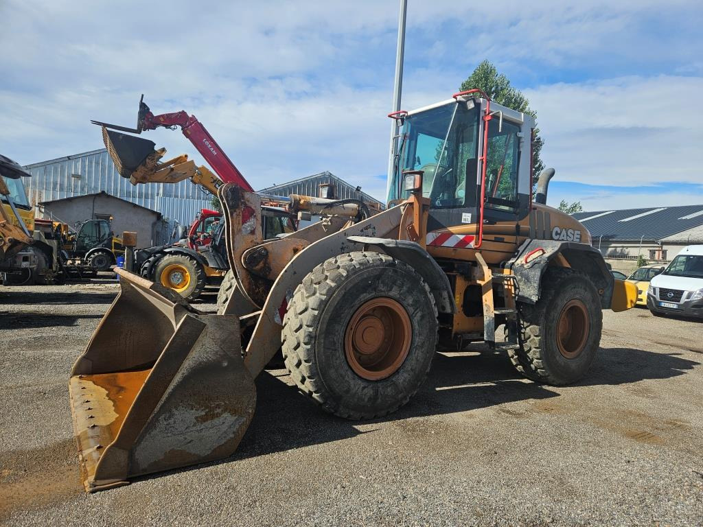 CASE 621 D - Utovarivač točkaš: slika 2 CASE 621 D - Utovarivač točkaš: slika 2