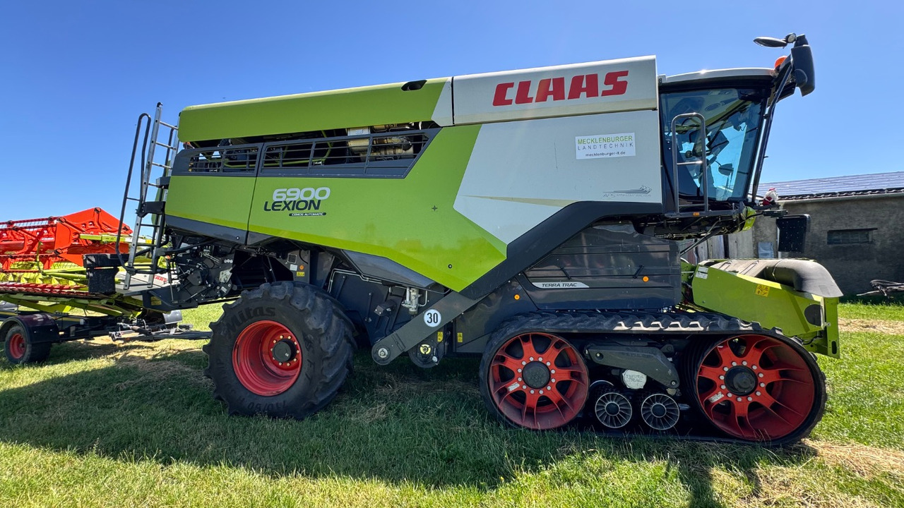 CLAAS Lexion 6900 TerraTrac 890 full Options - Kombinovani kombajn: slika 5 CLAAS Lexion 6900 TerraTrac 890 full Options - Kombinovani kombajn: slika 5