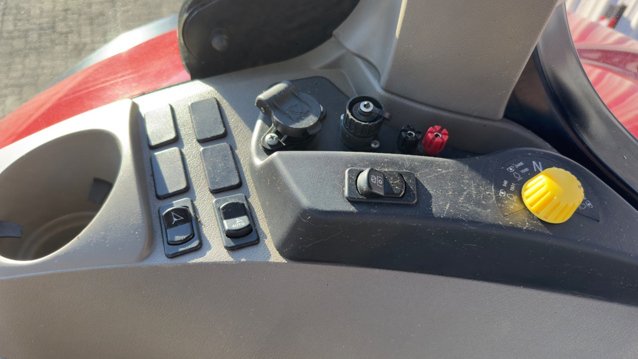 Case IH Puma 240 CVX RTK - Traktor: slika 5 Case IH Puma 240 CVX RTK - Traktor: slika 5